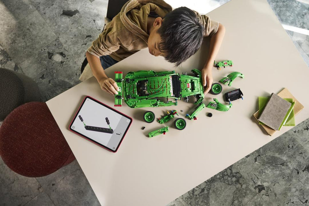 LEGO Technic Porsche 911 GT3 R REXY AO Racing Car | 42224