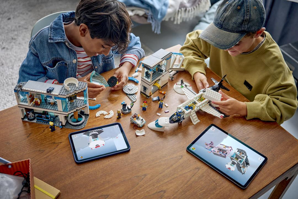 LEGO City Airport with Airplane | 60502