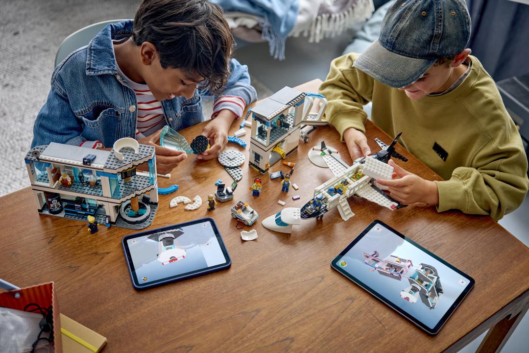 LEGO City Airport with Airplane | 60502