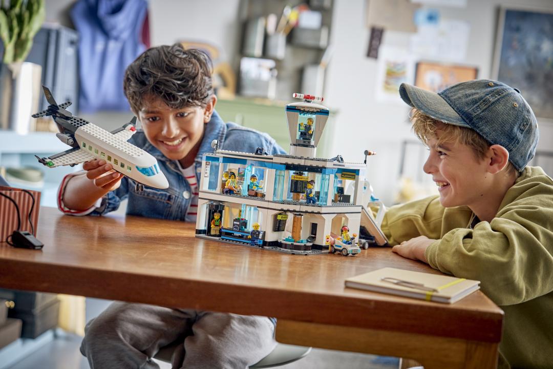 LEGO City Airport with Airplane | 60502