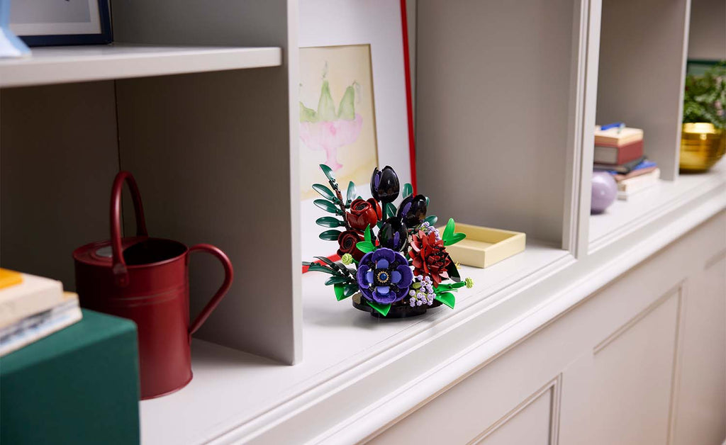 LEGO Botanicals Dark Flower Arrangement | 11513