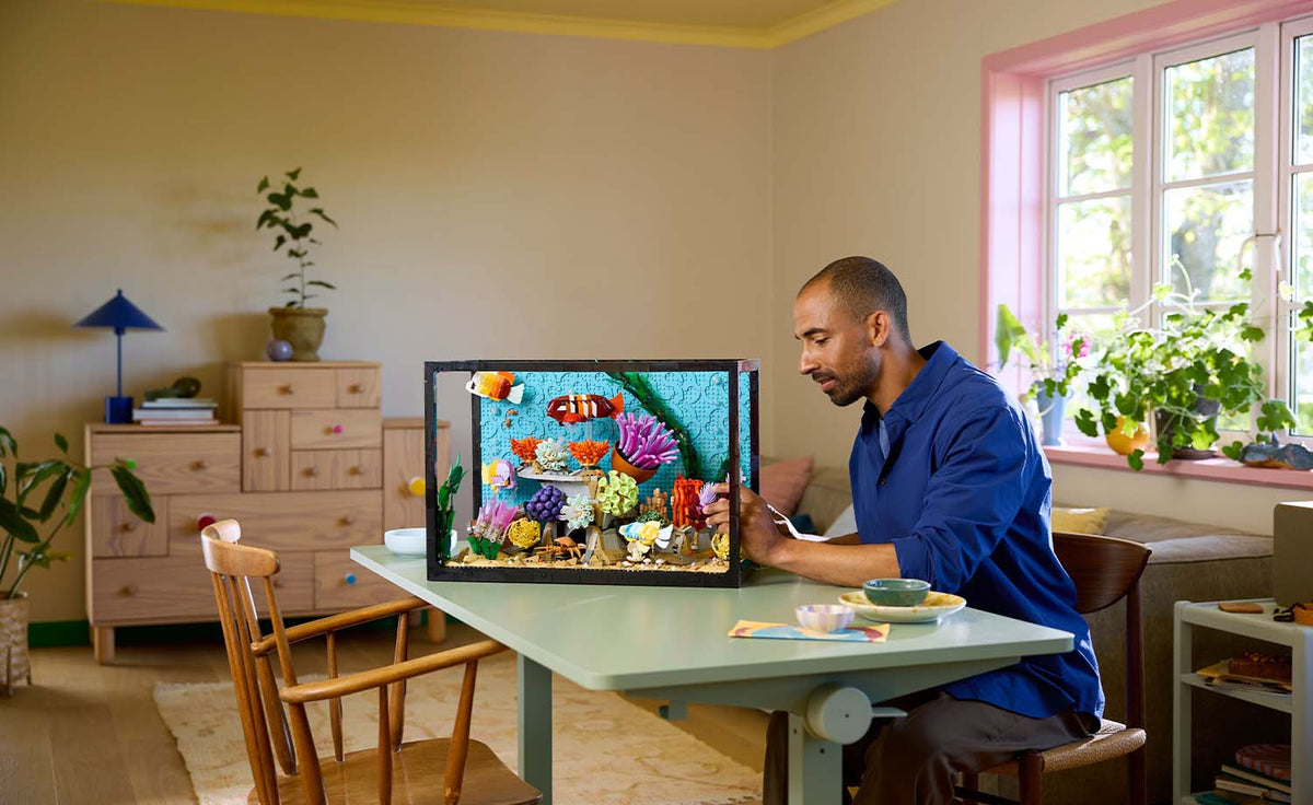 LEGO Icons Tropical Aquarium | 10366