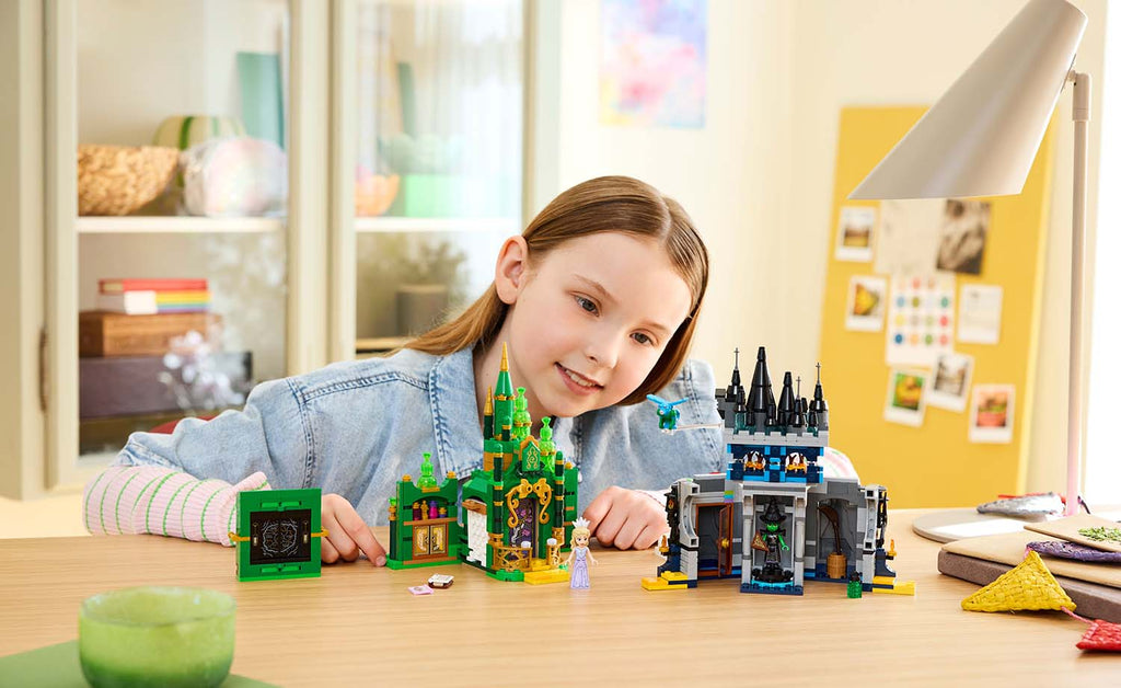 LEGO Wicked Emerald City & Kiamo Ko Castle | 75689